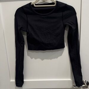 lululemon athletica Black Long Sleeve Ebb to Street top
